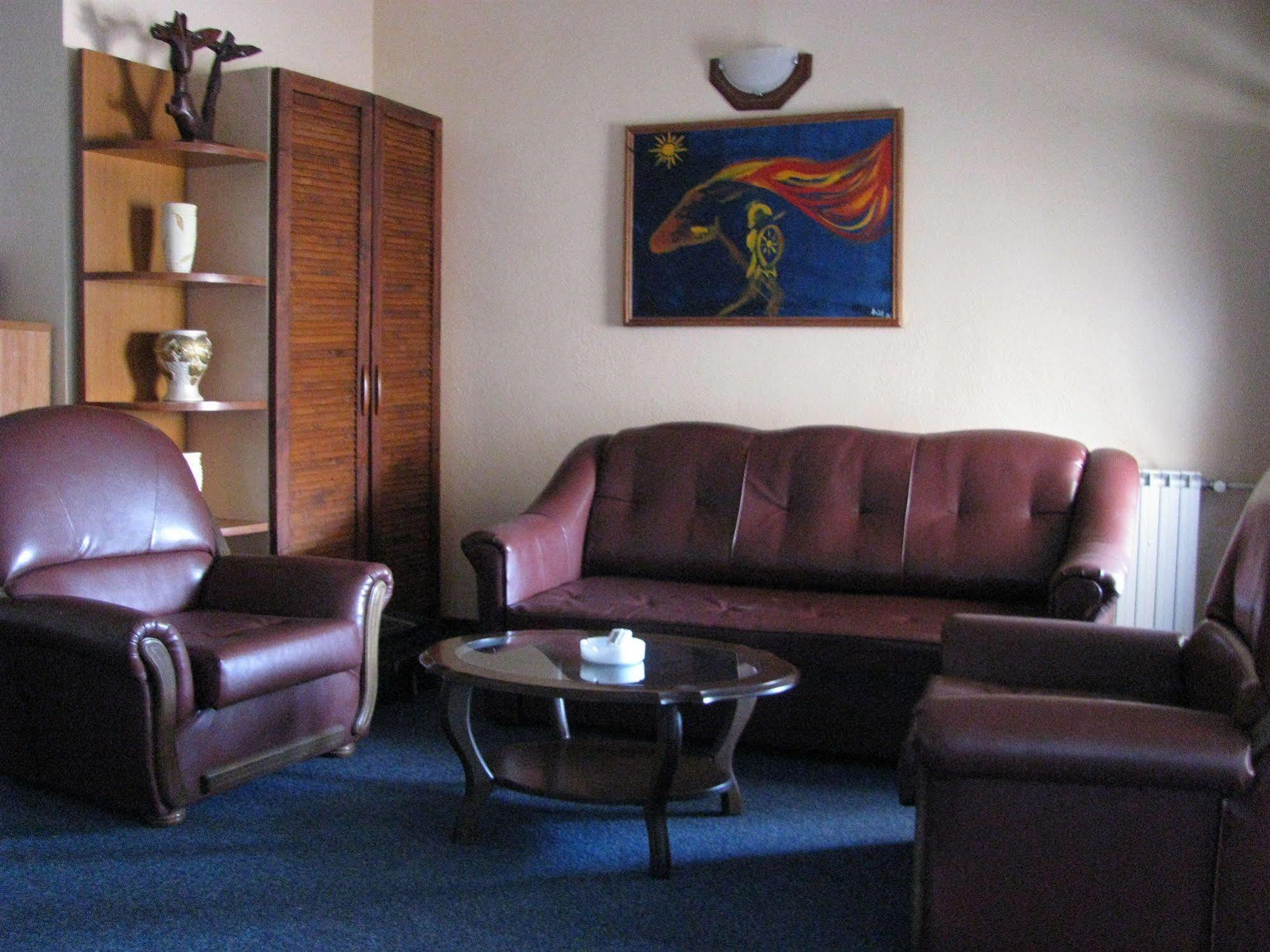 Hotel Vergina Skopje Ngoại thất bức ảnh